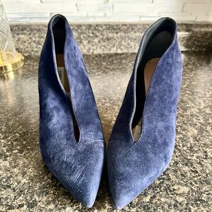 Diane Von Furstenberg  Deep Blue Suede Heels